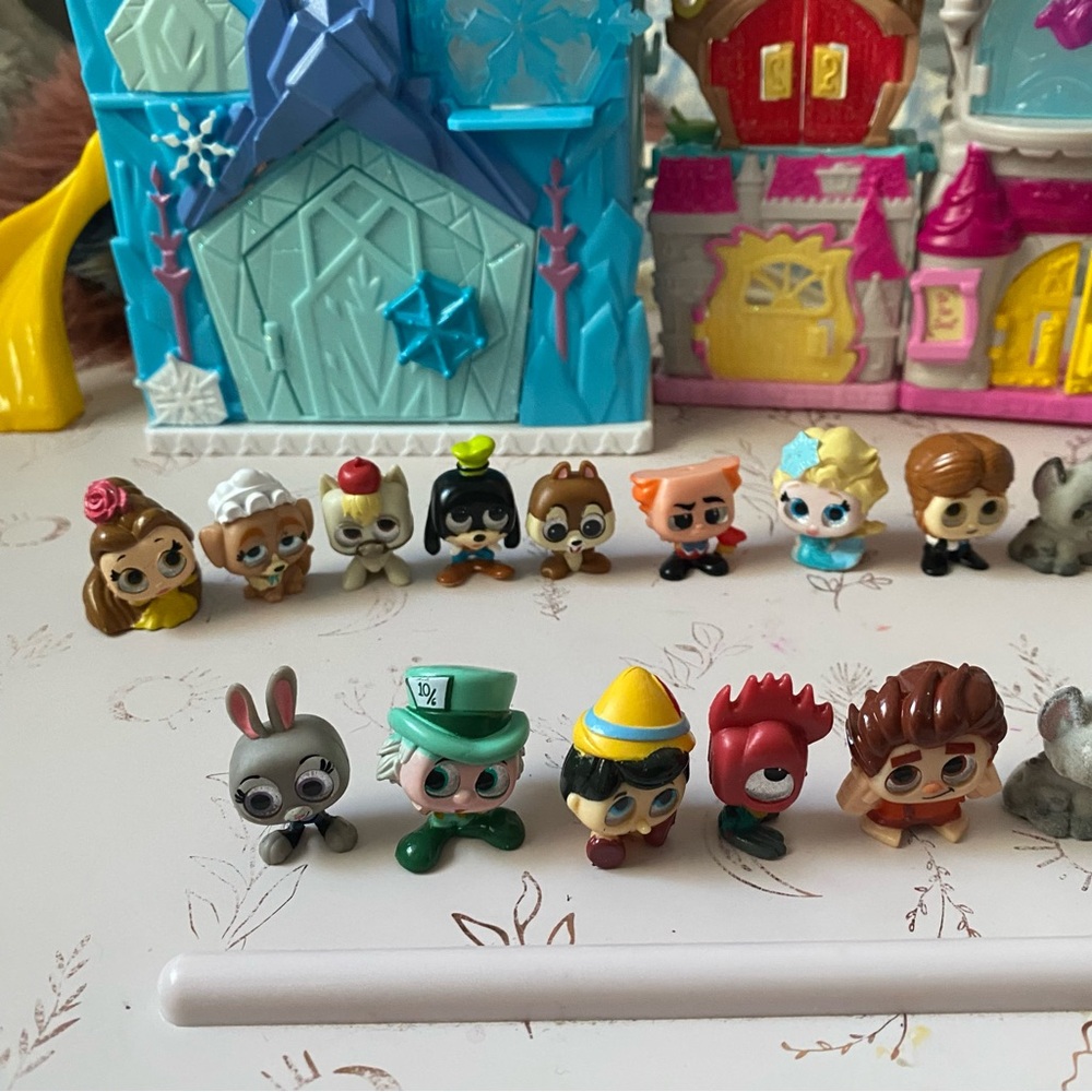 Mini Sized Large Disney Doorables Lot - Picture 7 of 11